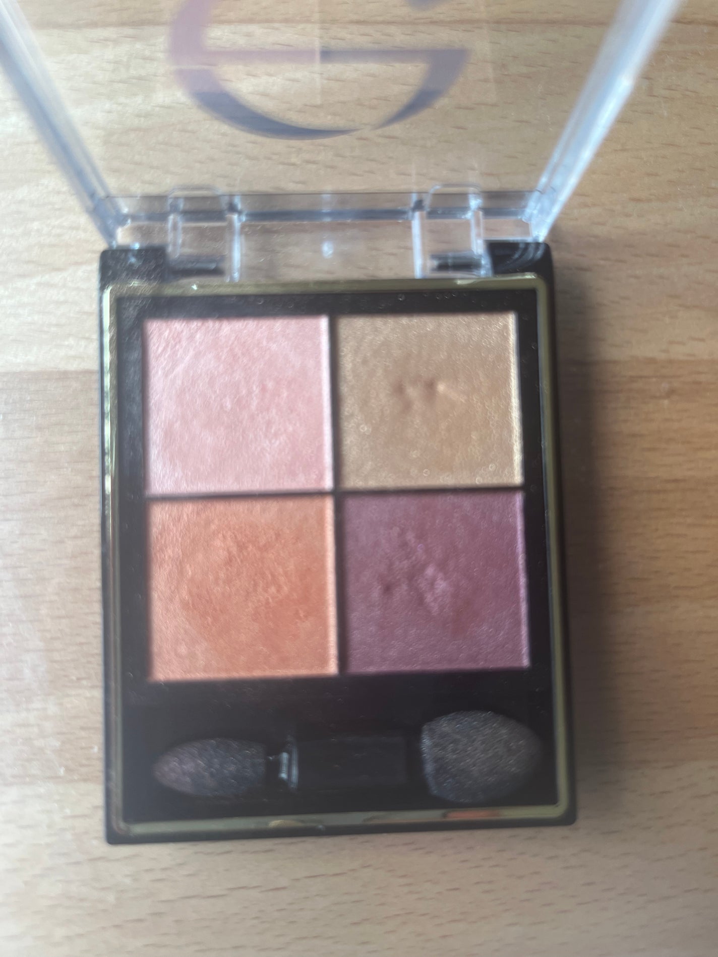 リアルクローズシャドウ/excel/アイシャドウパレットを使ったクチコミ(2枚目)