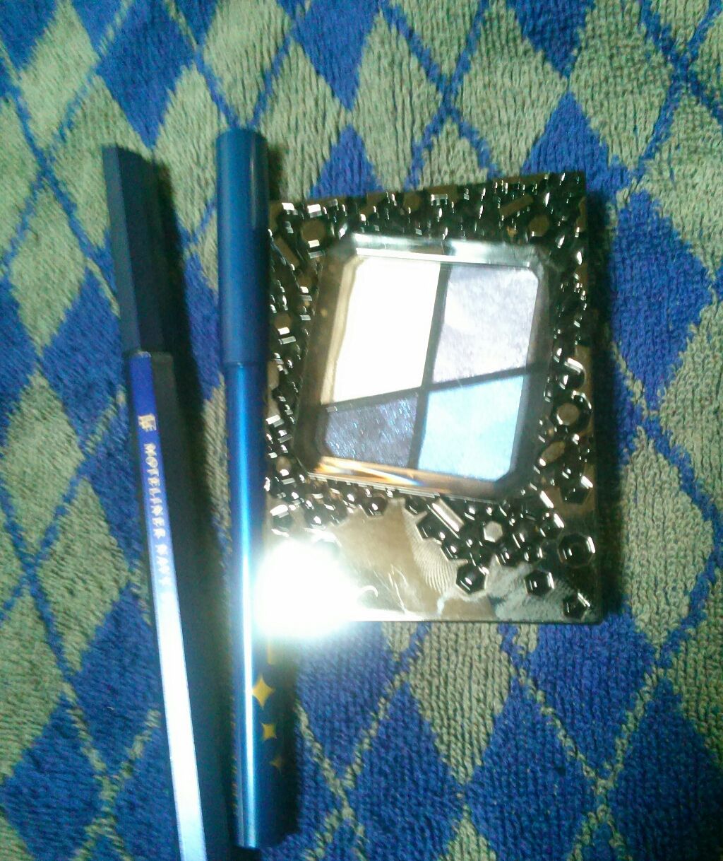 モテライナー リキッド/UZU BY FLOWFUSHI/リキッドアイライナーを使ったクチコミ(1枚目)