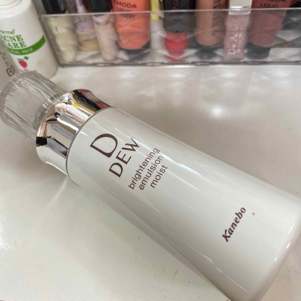 モイストリフトエッセンス/DEW/美容液を使ったクチコミ(3枚目)