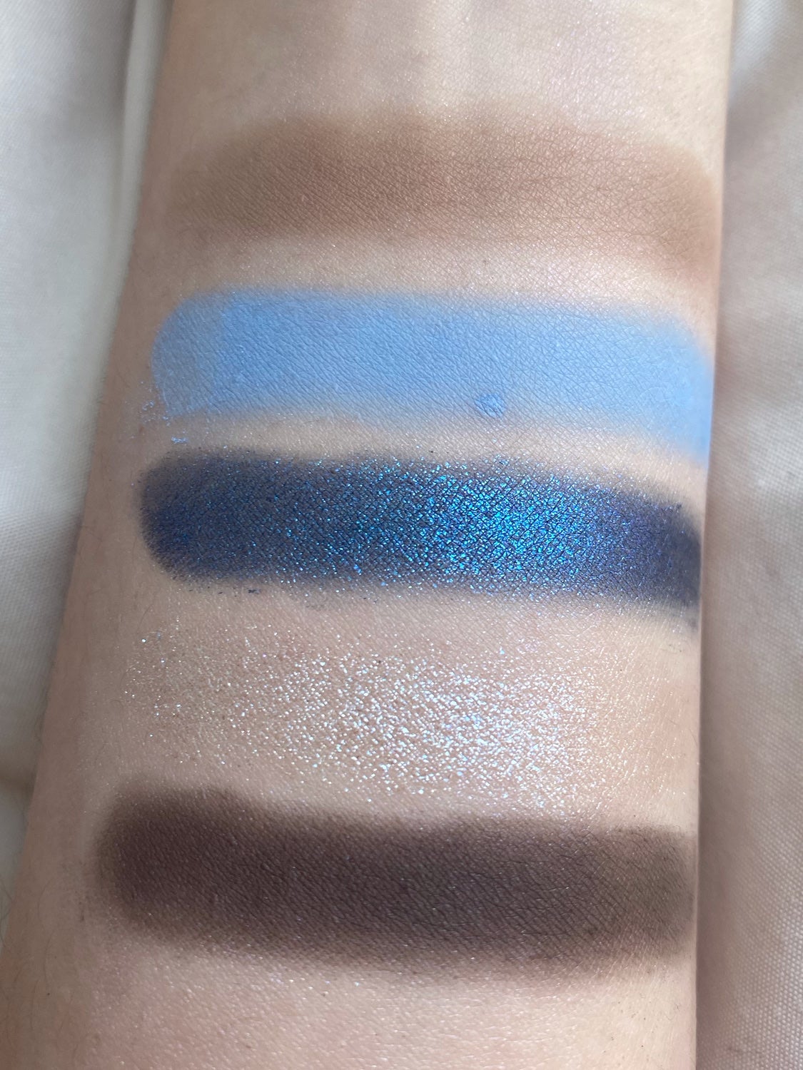 月光人魚シリーズ ジュエリーアイズ/FlowerKnows/アイシャドウパレットを使ったクチコミ(2枚目)