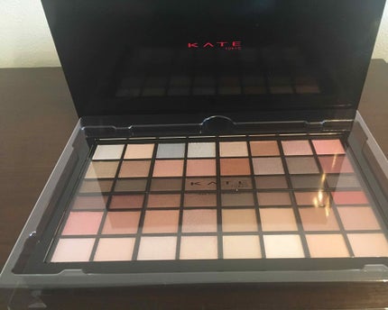 アイシャドウマニア 01/KATE/アイシャドウパレットを使ったクチコミ(1枚目)