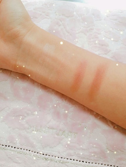 リアルクローズシャドウ/excel/アイシャドウパレットを使ったクチコミ(2枚目)