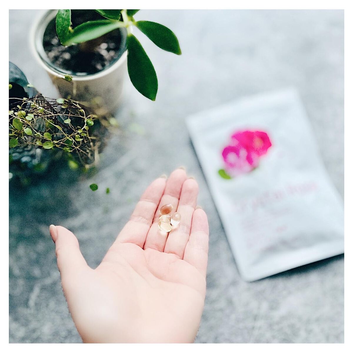 クリスタル･ローズ/すこやか笑顔/美容サプリメントを使ったクチコミ（3枚目）