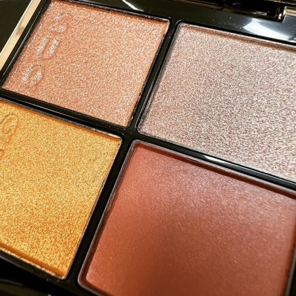 シグニチャー カラー アイズ/SUQQU/アイシャドウパレットを使ったクチコミ(2枚目)