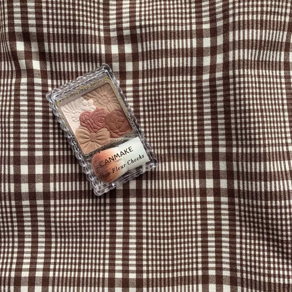 グロウフルールチークス/キャンメイク/パウダーチークを使ったクチコミ(1枚目)