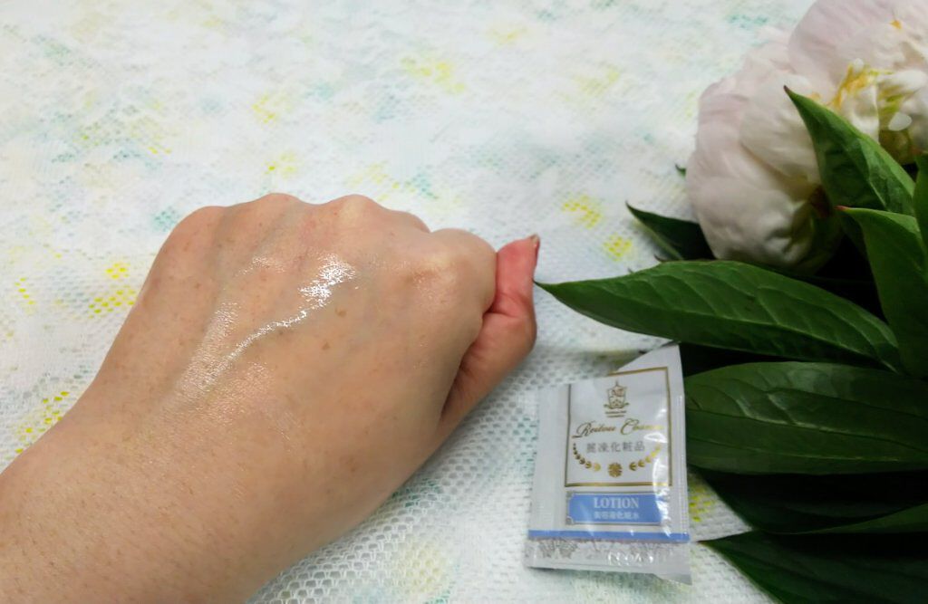 美容液化粧水/麗凍化粧品/化粧水を使ったクチコミ(4枚目)