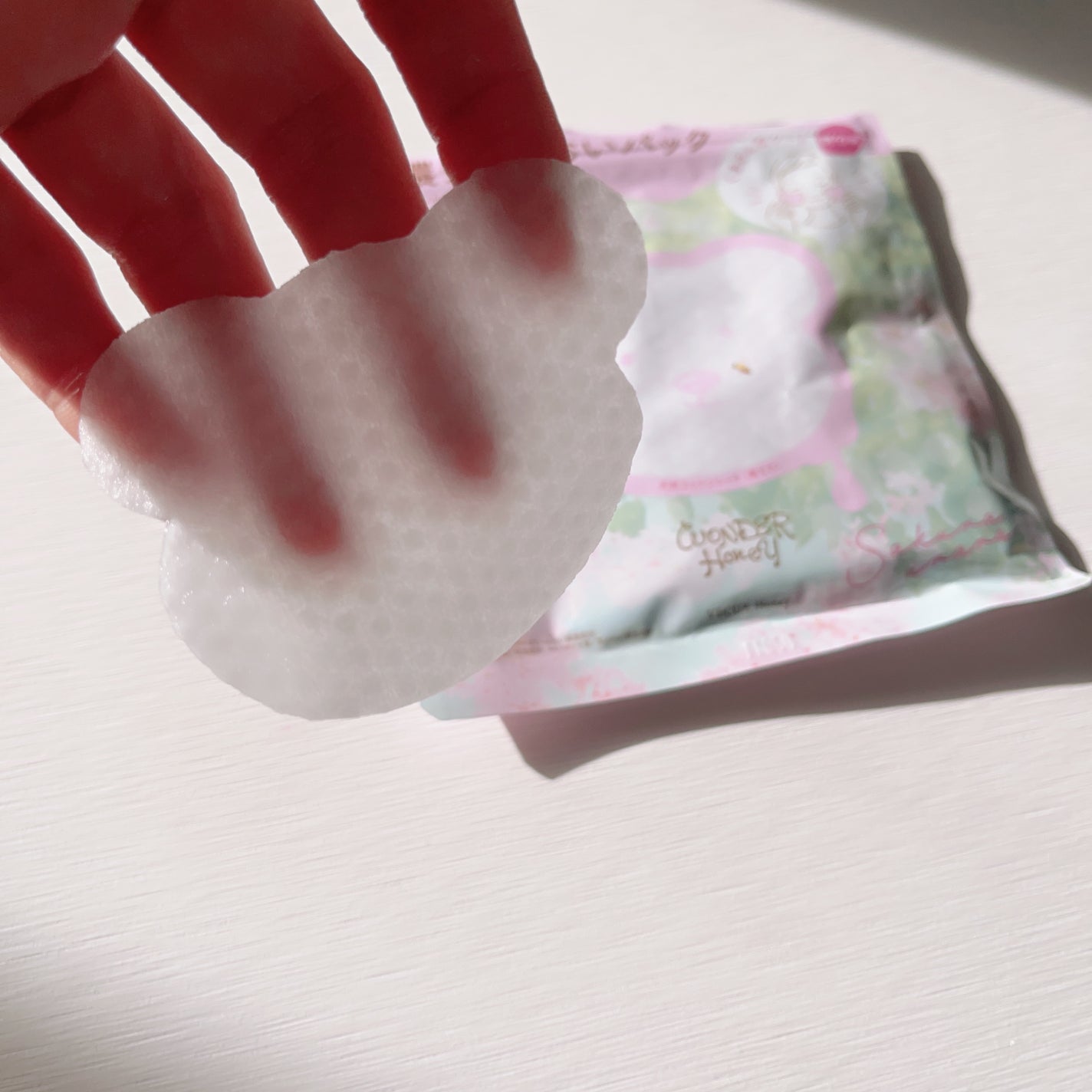 ワンダーハニー 濃蜜うるおいパック サクラウララ/VECUA Honey/シートマスク・パックを使ったクチコミ(2枚目)