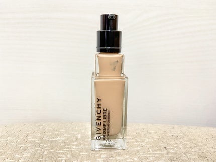 プリズム・リーブル・スキンケアリング・グロウ/GIVENCHY/リキッドファンデーションを使ったクチコミ(2枚目)