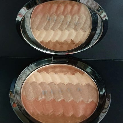 BECCA Gradient Glow Highlighter/BECCA/パウダーハイライトを使ったクチコミ(4枚目)