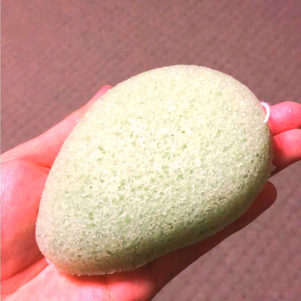 天然こんにゃくパフ/DAISO/その他スキンケアグッズを使ったクチコミ(2枚目)