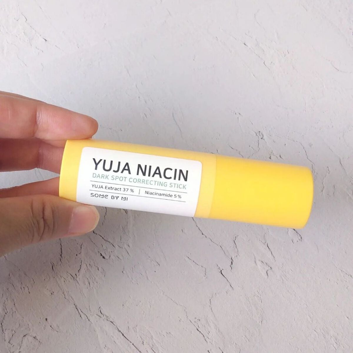 ゆずナイアシンダークスポットコレックティングスティック/SOME BY MI/美容液を使ったクチコミ(2枚目)