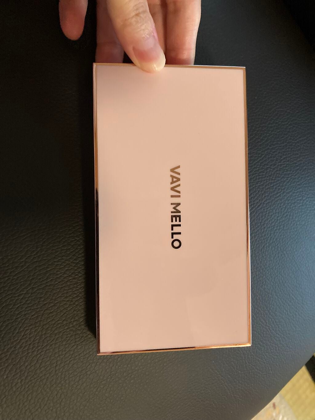 バレンタインボックス3ローズモーメント/VAVI MELLO/アイシャドウパレットを使ったクチコミ(2枚目)