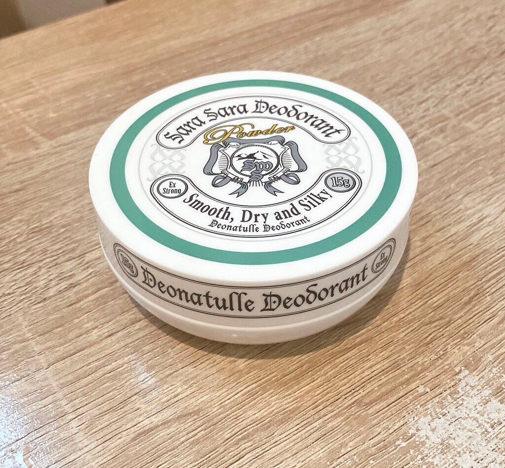 薬用さらさらデオドラントパウダー/デオナチュレ/デオドラント・制汗剤を使ったクチコミ(1枚目)