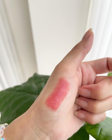 キヌ ルージュ サテン/shu uemura/口紅を使ったクチコミ(3枚目)