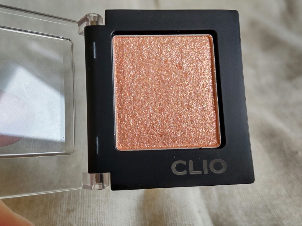 プロ シングル シャドウ/CLIO/単色アイシャドウを使ったクチコミ(3枚目)