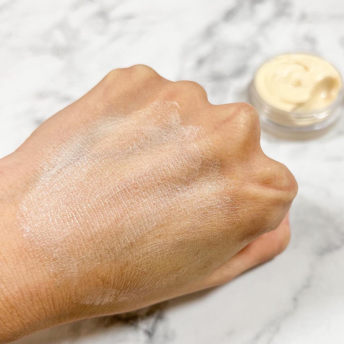 リッチシャイニングクリーム/Sin. (サイン)/化粧下地を使ったクチコミ(4枚目)