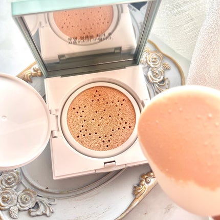 スキン フィット ルミナス サン クッション/Harper's BAZAAR Cosmetics/クッションファンデーションを使ったクチコミ(5枚目)