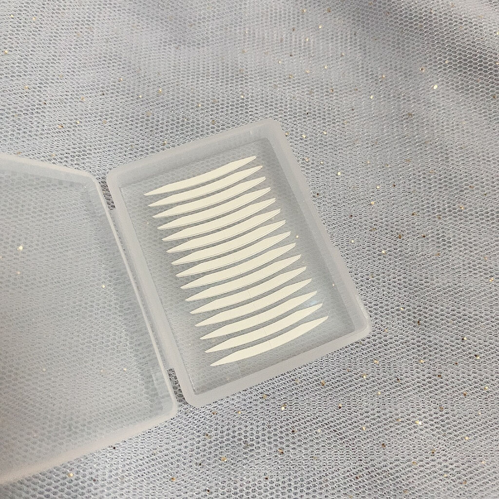 ワンダーアイリッドテープ Extra/D-UP/二重まぶた用アイテムを使ったクチコミ（3枚目）