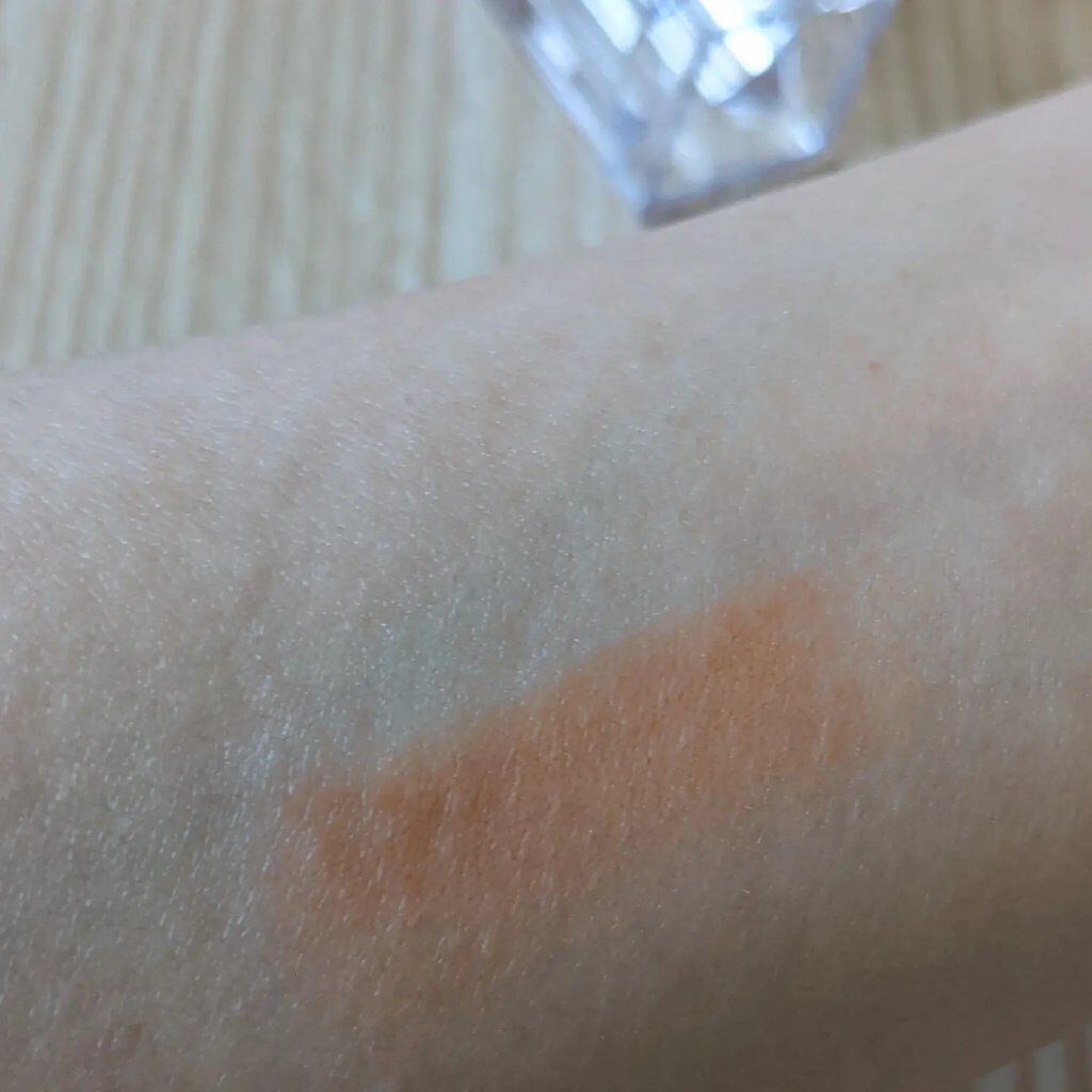 ベルベットフィックスリップバーム 04 ALMOND BROWN/perse/リップバームを使ったクチコミ（3枚目）