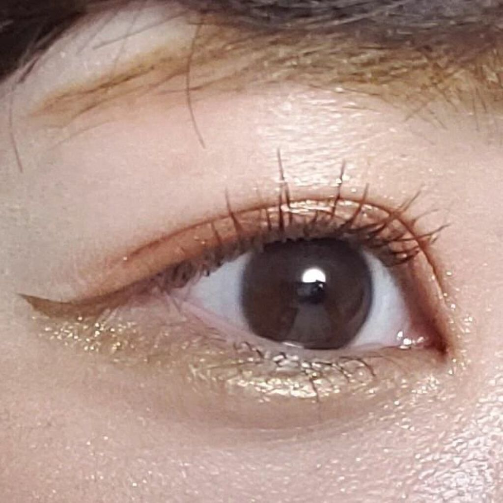 トーン タッチ アイズ 107 宵雫＜限定色＞/SUQQU/単色アイシャドウを使ったクチコミ（1枚目）