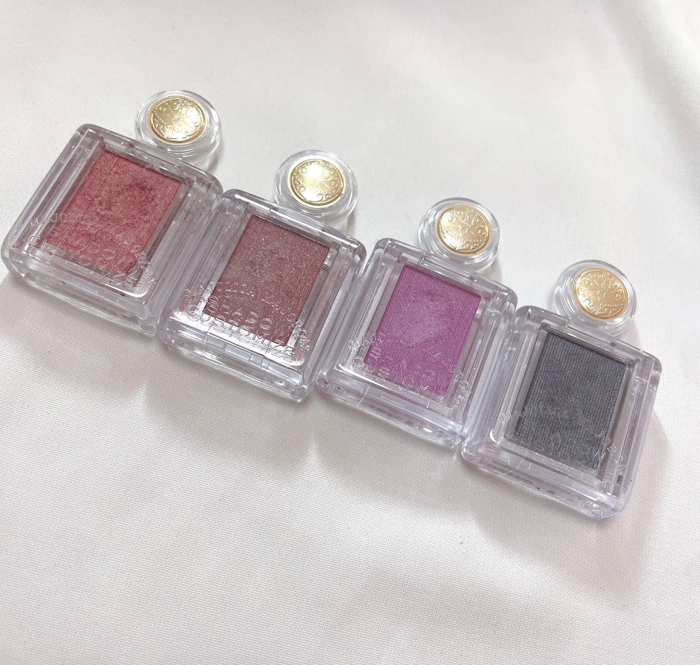 シャドーカスタマイズ/MAJOLICA MAJORCA/単色アイシャドウを使ったクチコミ(1枚目)