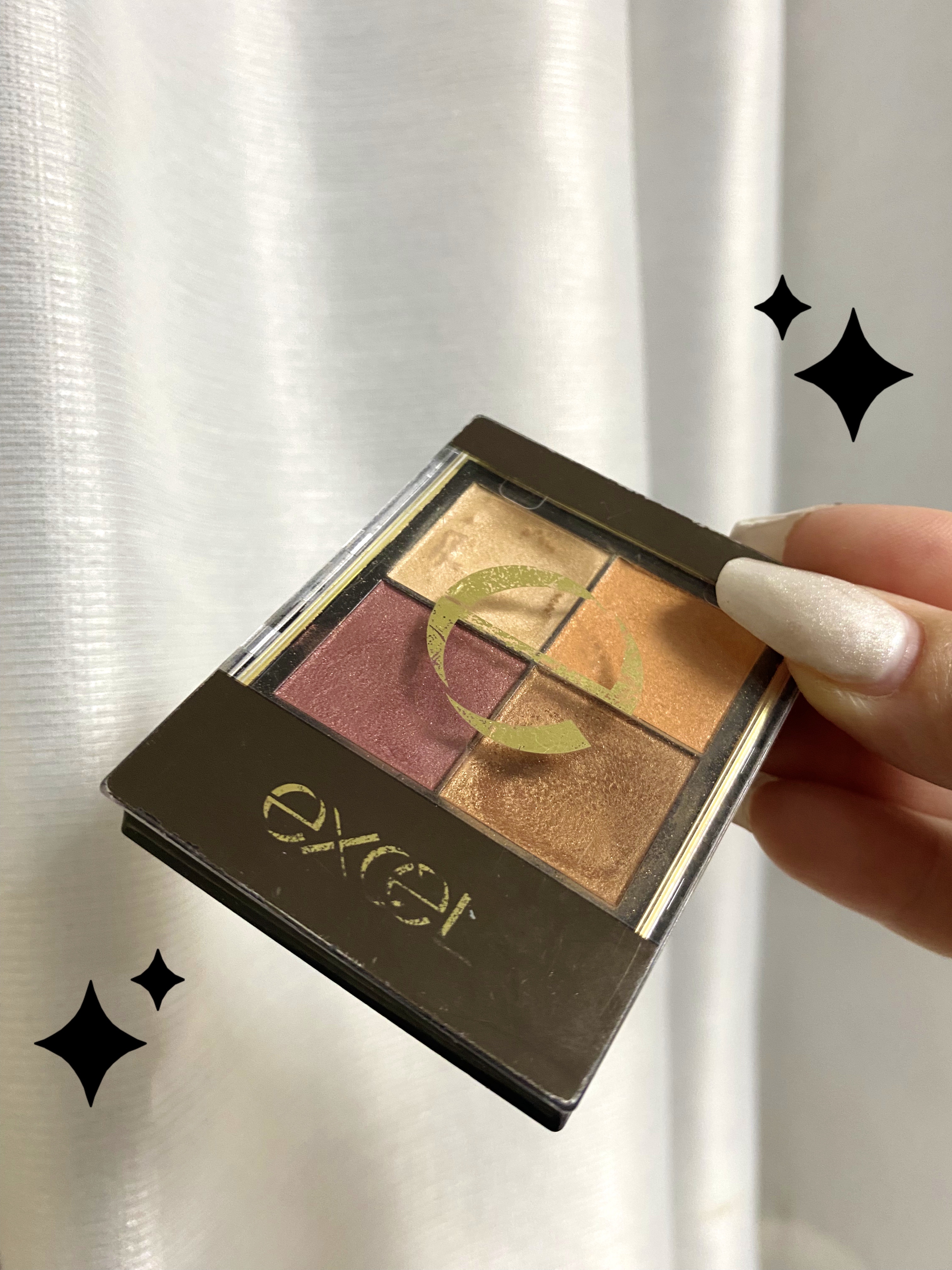 リアルクローズシャドウ/excel/アイシャドウパレットを使ったクチコミ（1枚目）