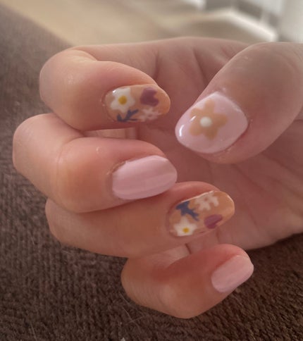 ジェルネイル(ライト対応)/セリア/ジェルネイルを使ったクチコミ(2枚目)