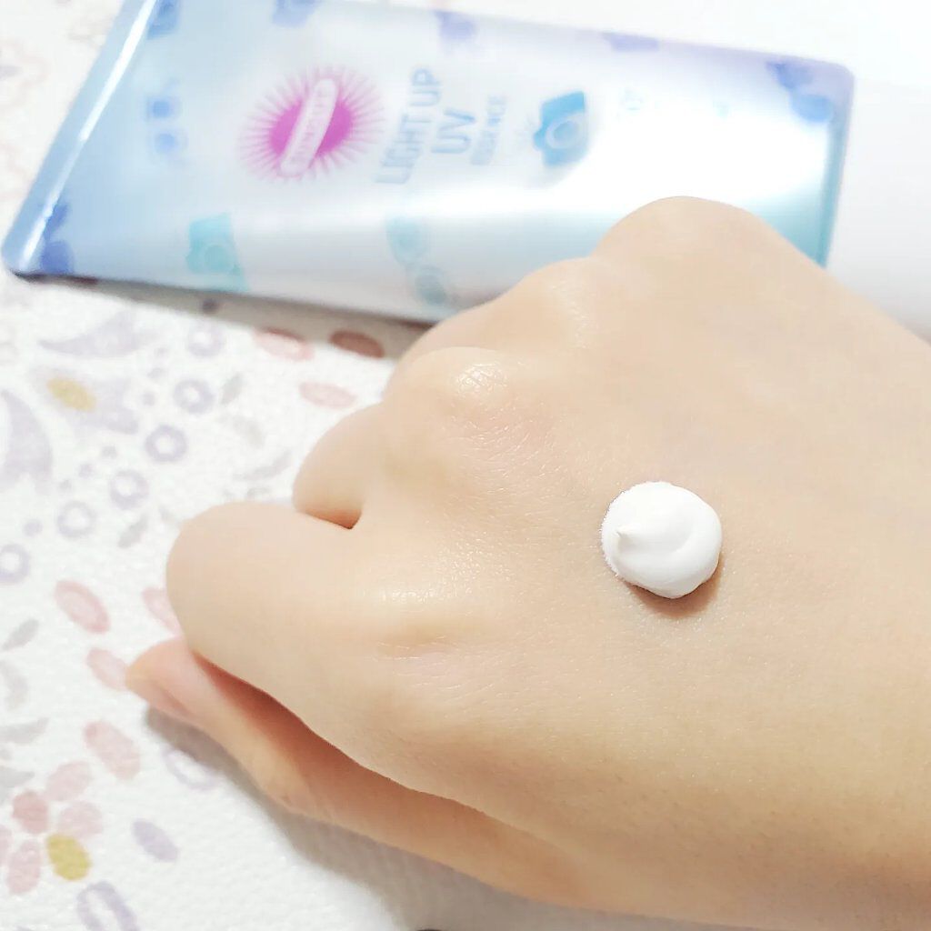 トーンアップUV エッセンス/サンカット®/日焼け止めローションを使ったクチコミ（2枚目）