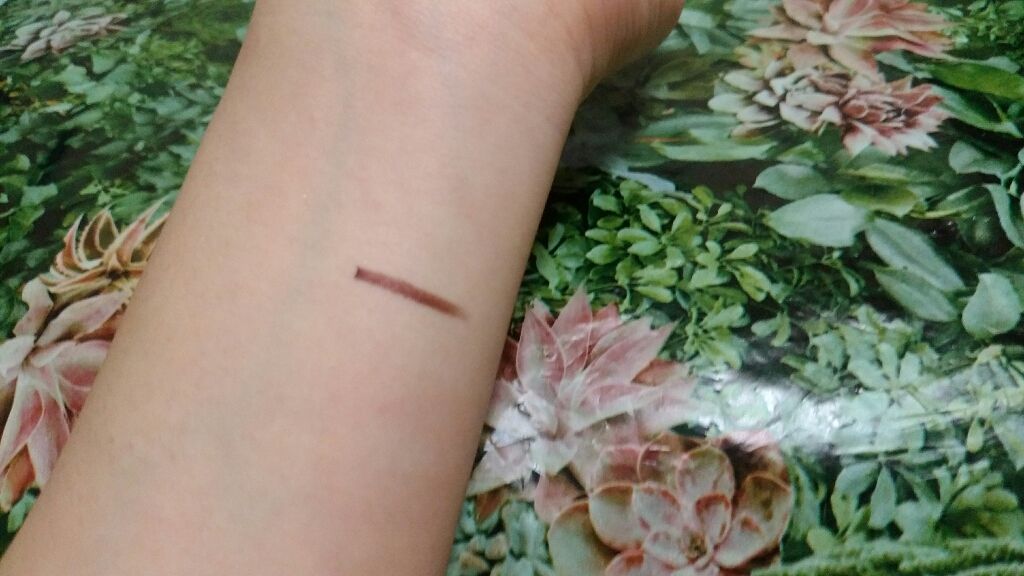 カラーラスティング ジェルライナー CG04 クランベリー/excel/ジェルアイライナーを使ったクチコミ（2枚目）