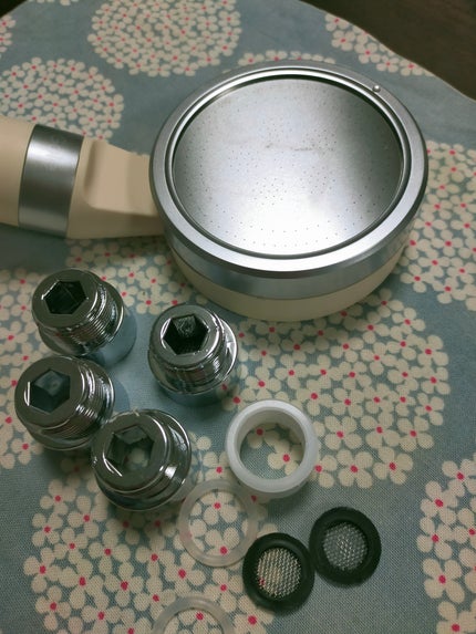 nao フォロパ100💕 on LIPS 「Goleシャワーヘッド使ってみました節水浄水シャワー塩素除去水..」(2枚目)