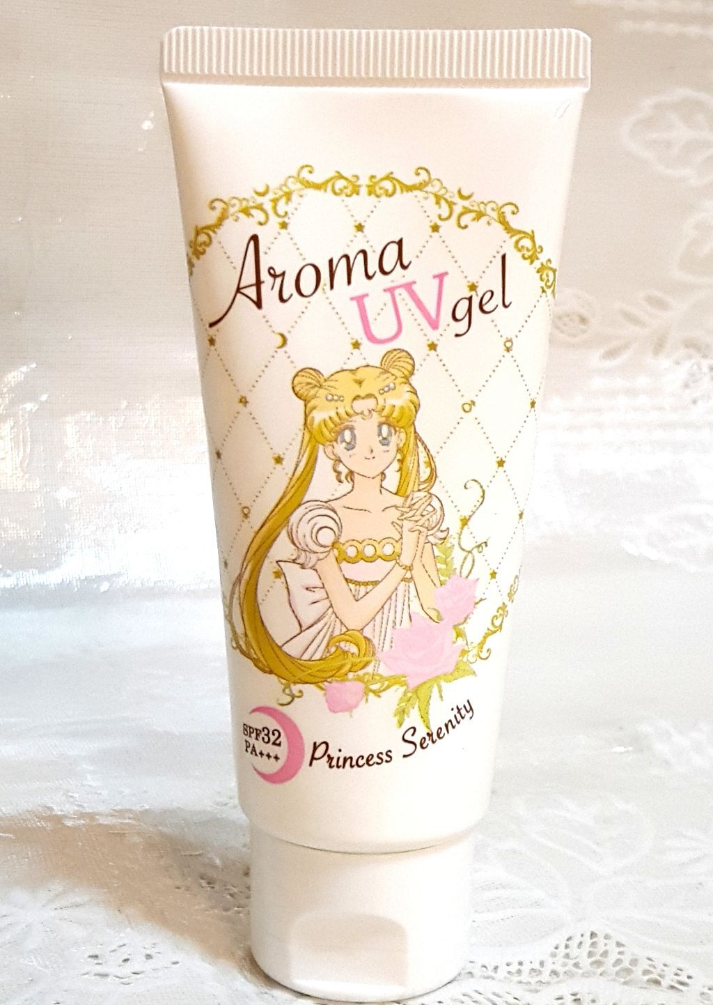 クレアボーテ セーラームーンアロマUVジェル(からだ・顔用)のクチコミ「アロマUVジェル
美少女戦士セーラームーン

SPF32　PA+++
美容液成分　79%


.....」（1枚目）