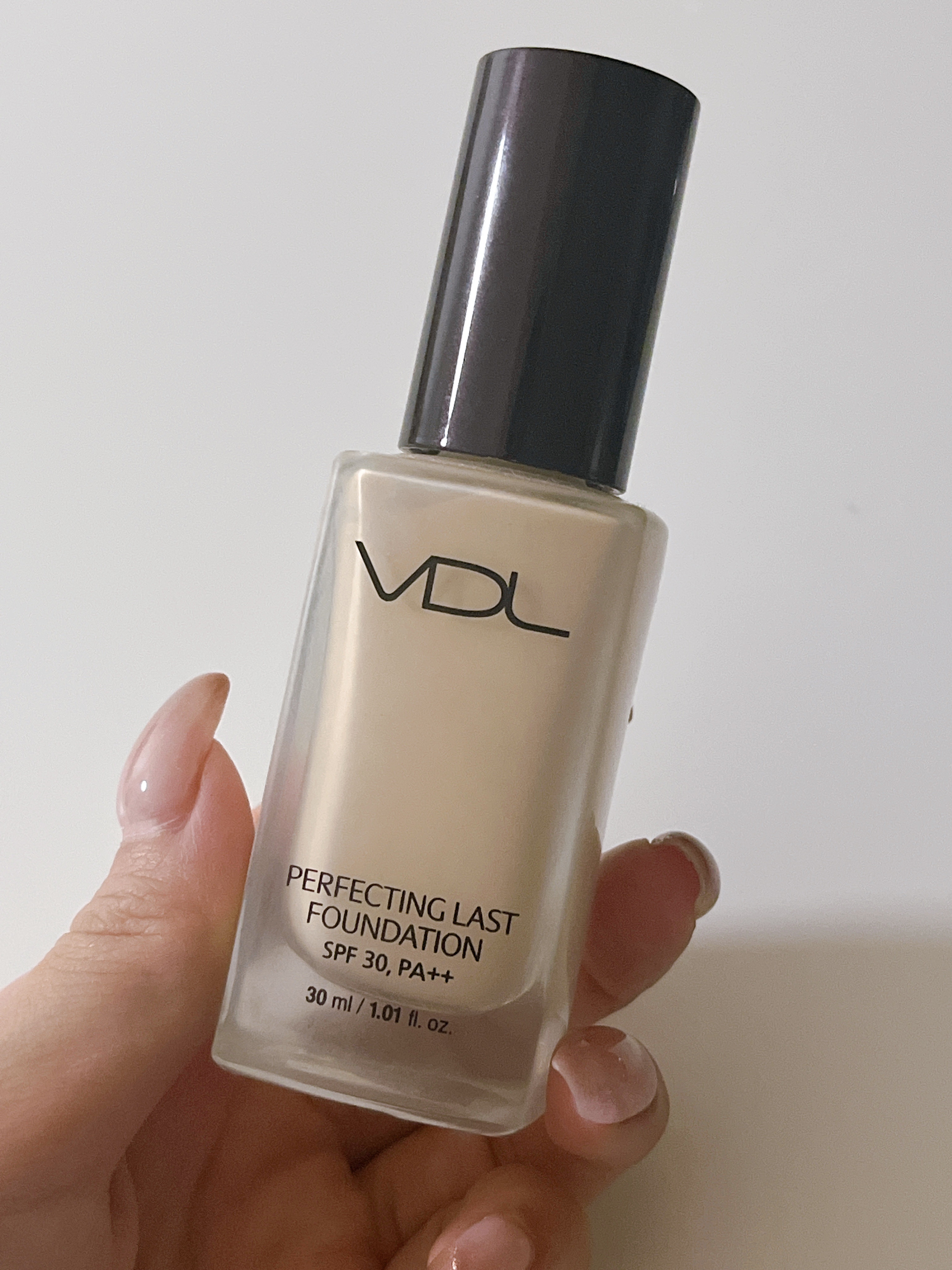 PERFECTING LAST FOUNDATION（パーフェクティングラストファンデーション） V01/VDL/リキッドファンデーションを使ったクチコミ（2枚目）