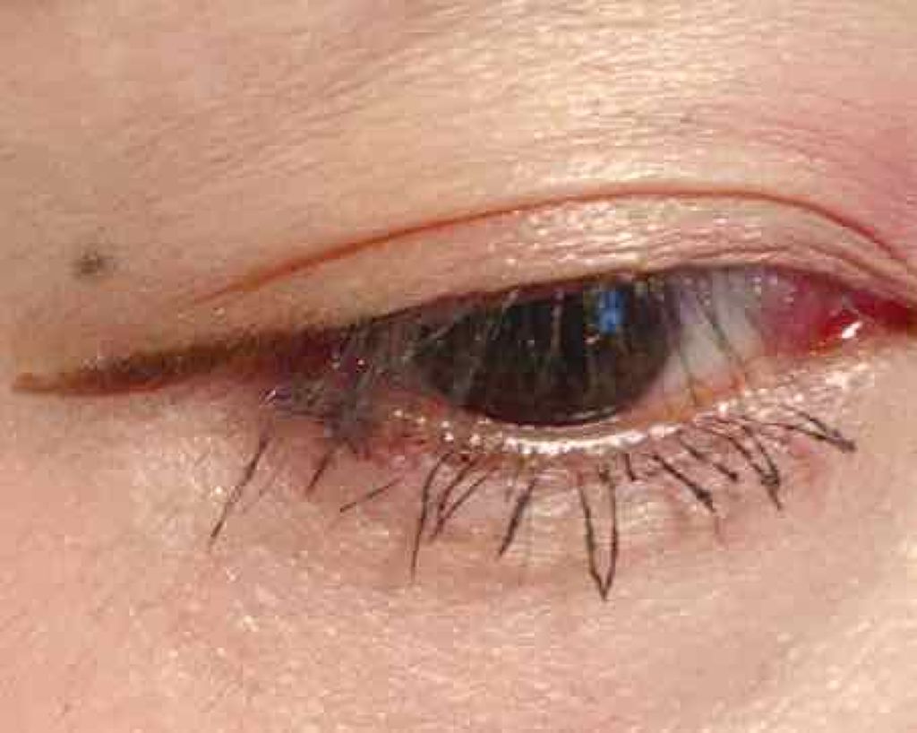 UR GLAM LIQUID EYELINER/U R GLAM/リキッドアイライナーを使ったクチコミ(3枚目)