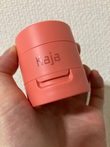 Kaja(カジャ) チーキースタンプのクチコミ「Kaja
カジャ
チーキースタンプ
03ボッシー

遊び心満点のチークスタンプ🥰
発色良いし、.....」（1枚目）