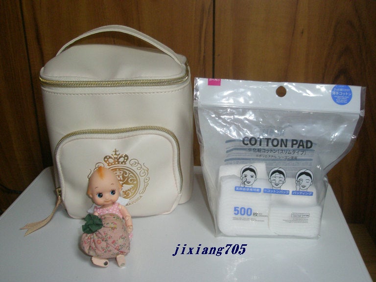 化粧コットン スリムタイプ/DAISO/拭き取り化粧水を使ったクチコミ(1枚目)