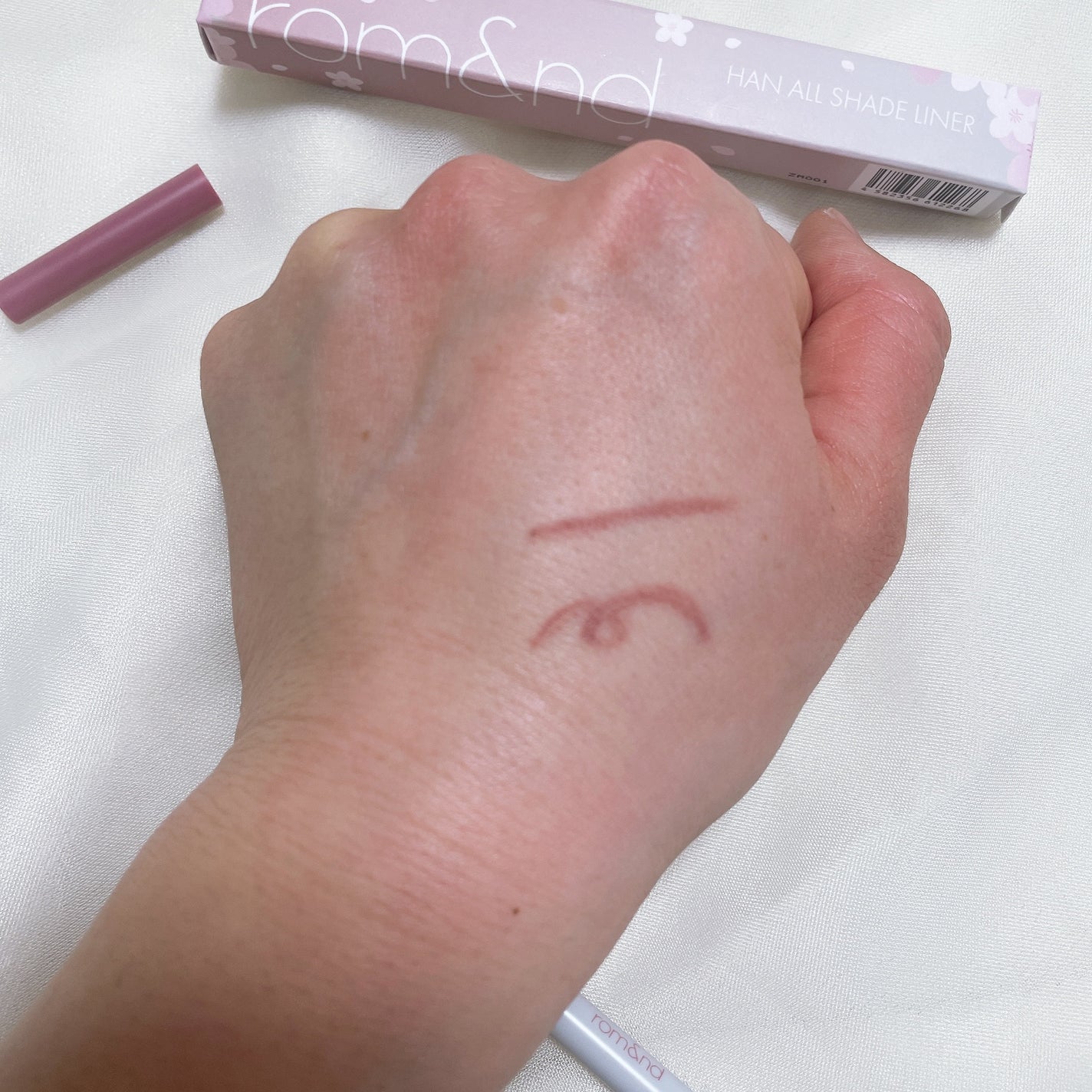 ハンオールシェードライナー/rom&nd/ペンシルアイライナーを使ったクチコミ(2枚目)