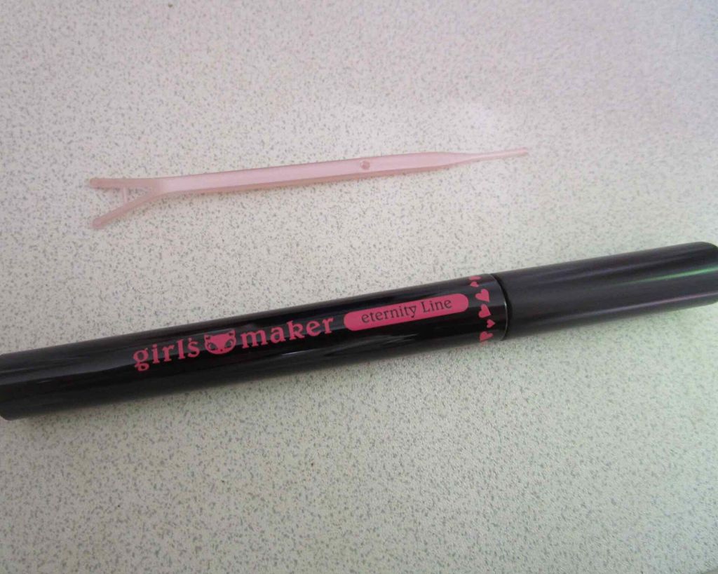 ガールズメーカー エタニティラインα/Girl's Maker/二重まぶた用アイテムを使ったクチコミ（2枚目）