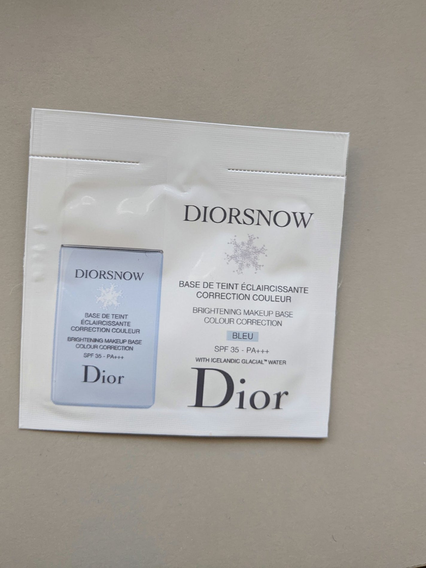 【旧】スノー メイクアップ ベース UV35 SPF35/PA+++/Dior/化粧下地を使ったクチコミ(1枚目)