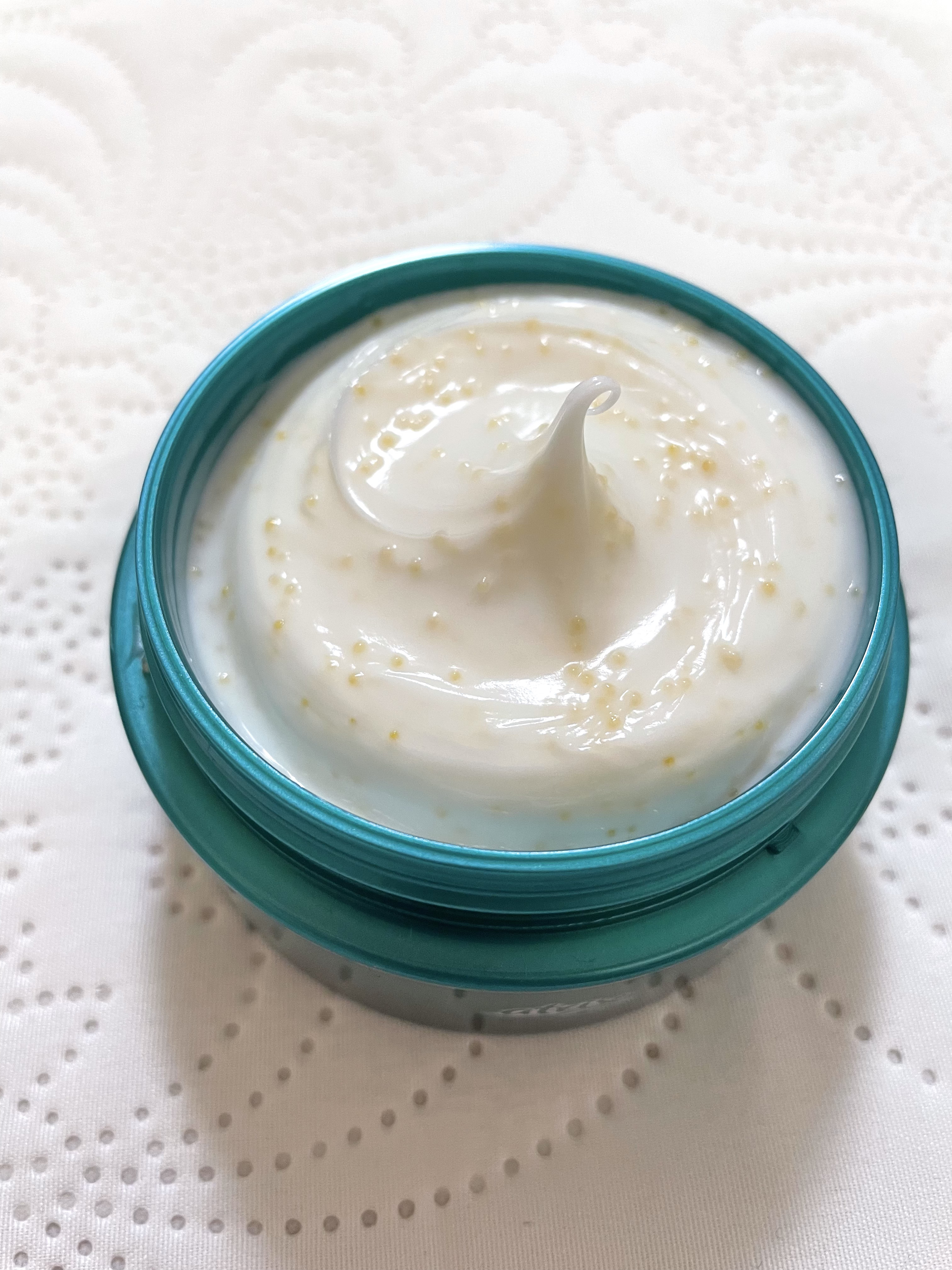 ビューティーチャージ ナイトスペリア/アトリックス/ハンドクリームを使ったクチコミ（2枚目）