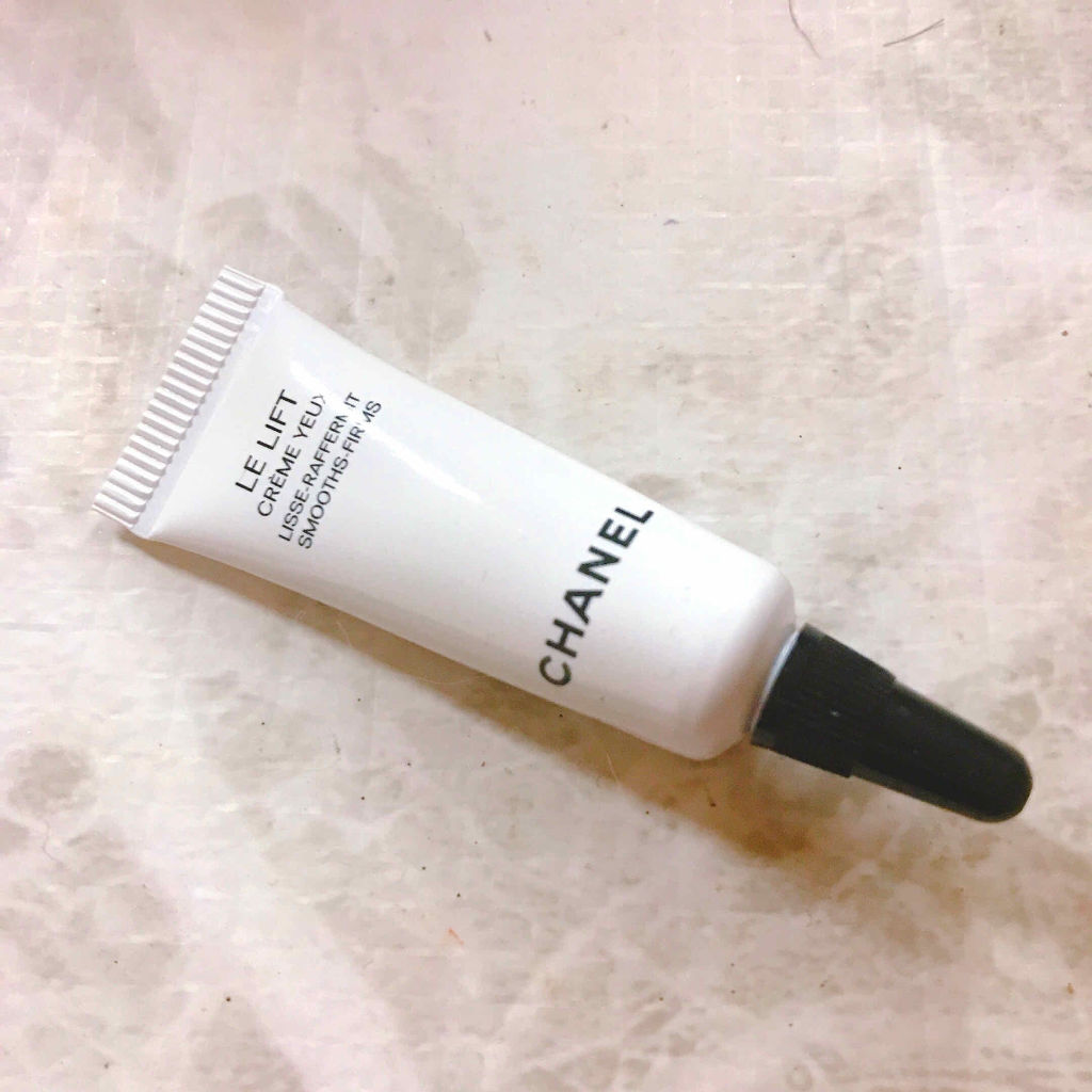 プラセホワイター 薬用美白アイクリーム/明色/アイケア・アイクリームを使ったクチコミ（1枚目）