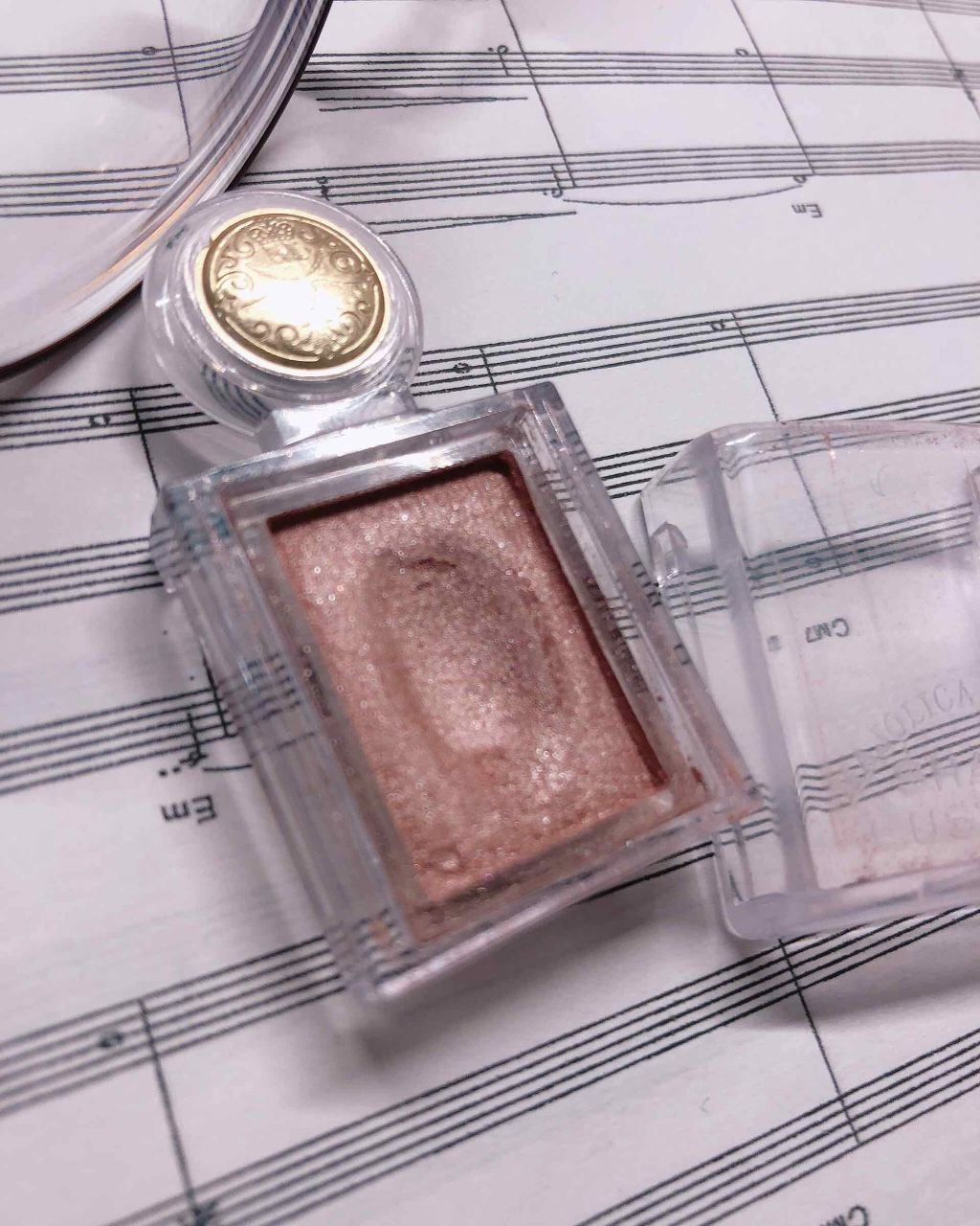 シャドーカスタマイズ/MAJOLICA MAJORCA/単色アイシャドウを使ったクチコミ（2枚目）