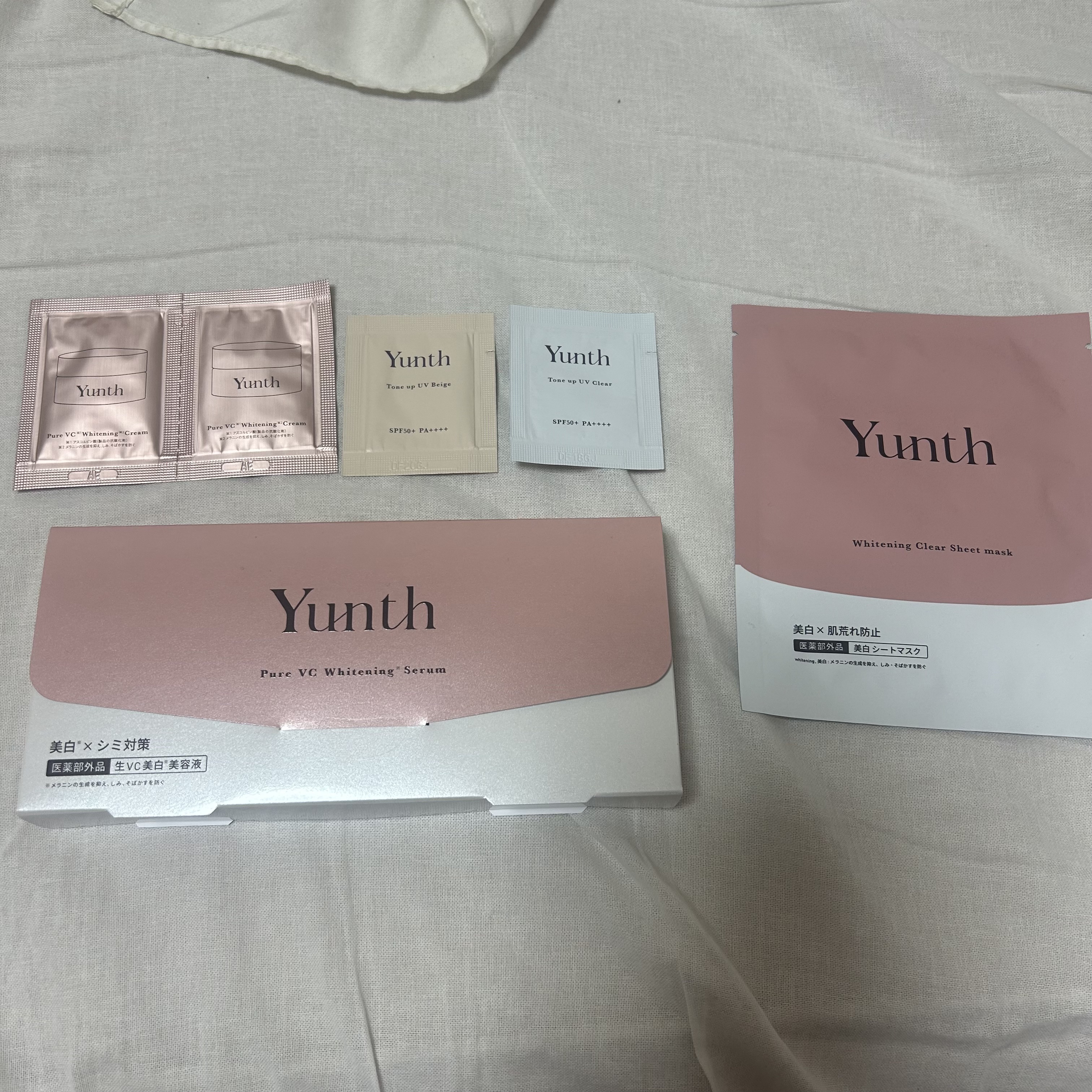 \\Yunth生ビタミン🍋//


こんにちは🌞
今回はリピ買いをした　#Yunth #生VC美白美容液
をご紹介いたします♡


こちらはロフトやプラザでも売ってますが、リピートをするなら公式サイトから買うのがとてもお得！
初月半額で