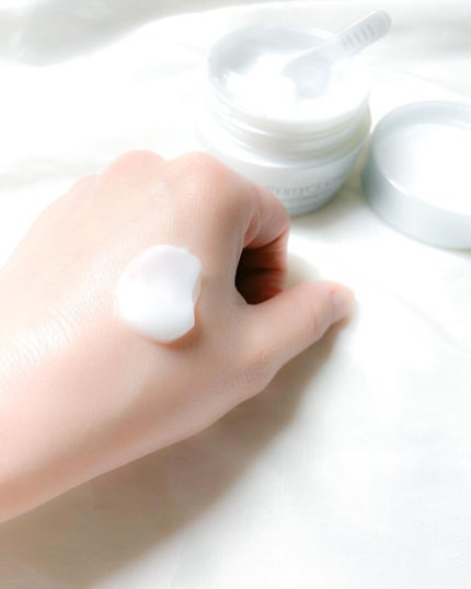 パーフェクトワン 薬用ホワイトニングジェル/パーフェクトワン/オールインワン化粧品を使ったクチコミ(5枚目)