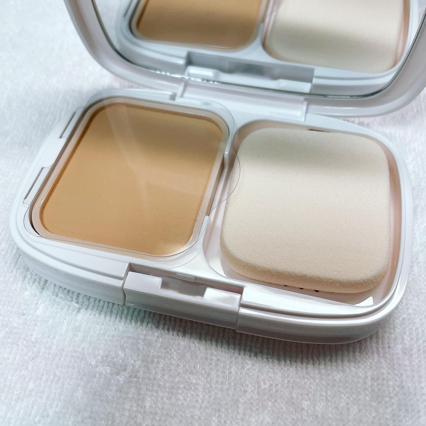 パウダーファンデーション/media luxe/パウダーファンデーションを使ったクチコミ（2枚目）