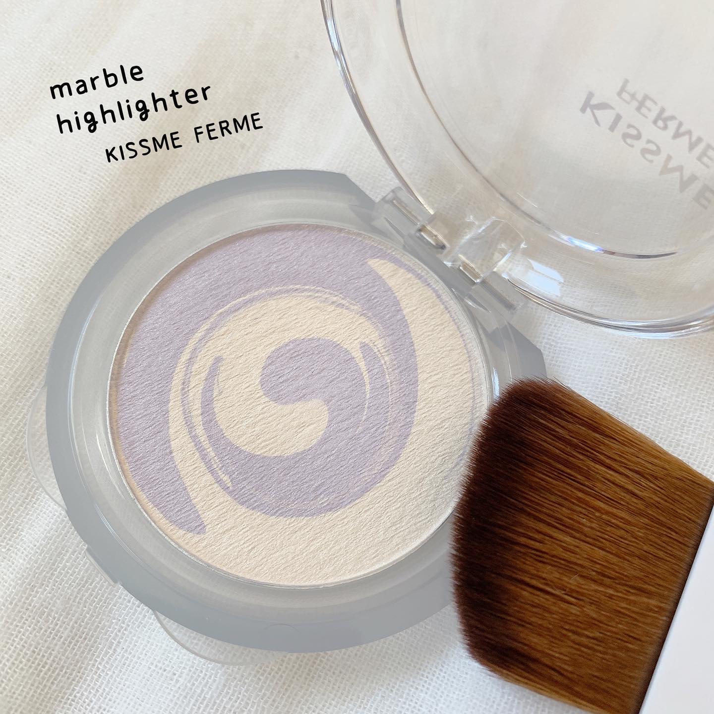 マーブルハイライター/キスミー フェルム/プレストパウダーを使ったクチコミ（1枚目）