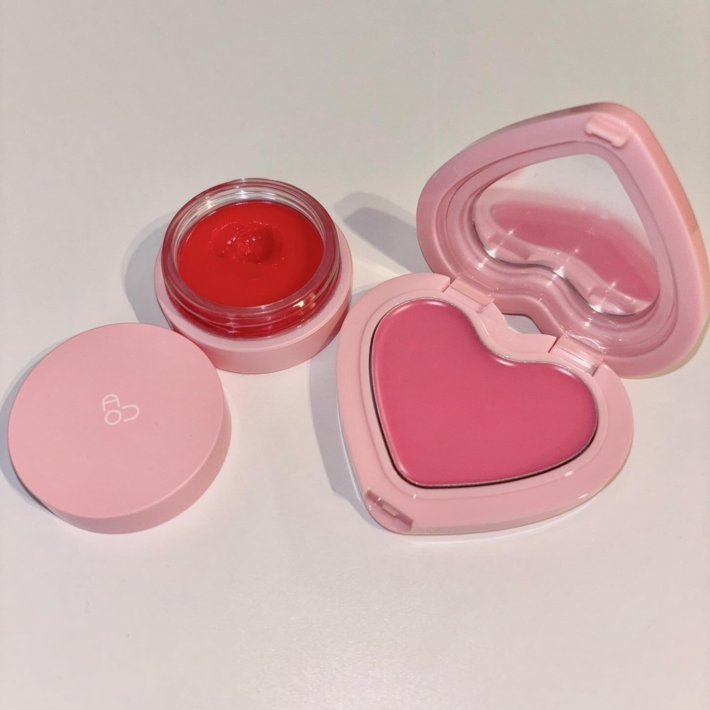 GLOWY TINT BALM/AOU/リップグロスを使ったクチコミ（2枚目）