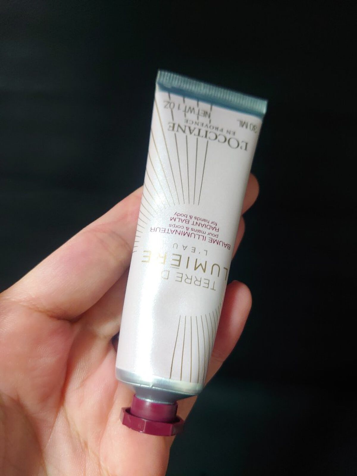 テール ド ルミエール ハンドクリーム/L'OCCITANE/ハンドクリームを使ったクチコミ（2枚目）