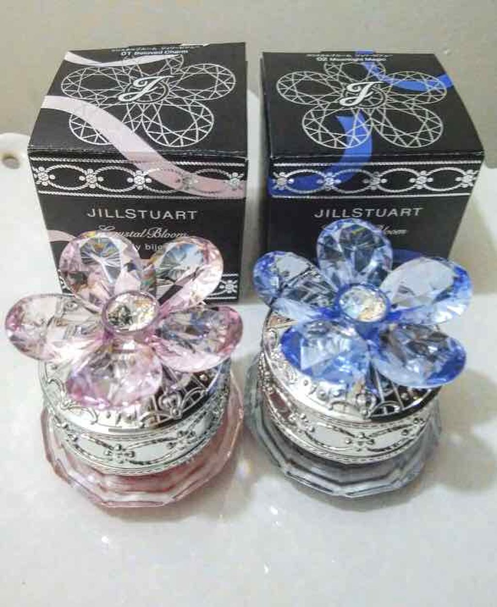 ジルスチュアート クリスタルブルーム ジェリービジュー/JILL STUART/ジェル・クリームアイシャドウを使ったクチコミ（1枚目）