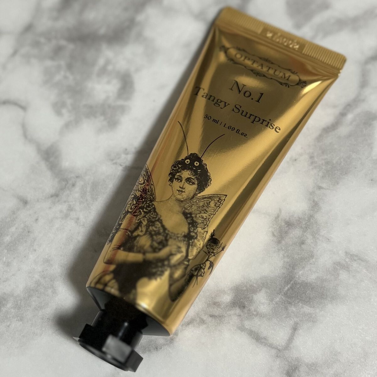 パフュームハンドクリーム グリーンデュー/オプタウム/ハンドクリームを使ったクチコミ（3枚目）