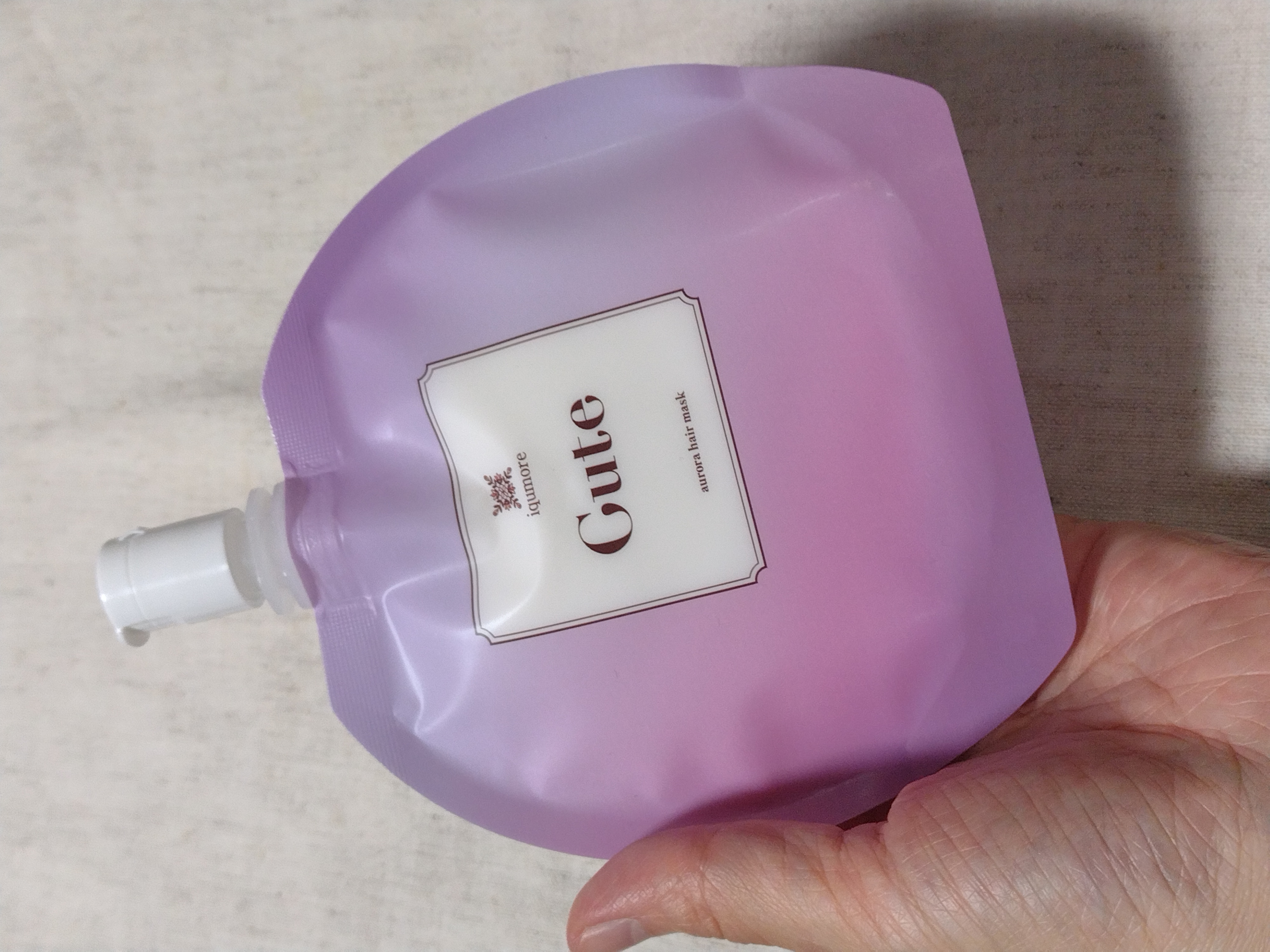 イクモアキュートオーロラヘアマスク/iqumore/ヘアマスク・ヘアパックを使ったクチコミ（2枚目）